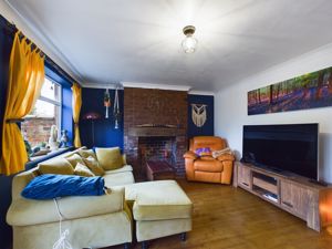 Living Room- click for photo gallery